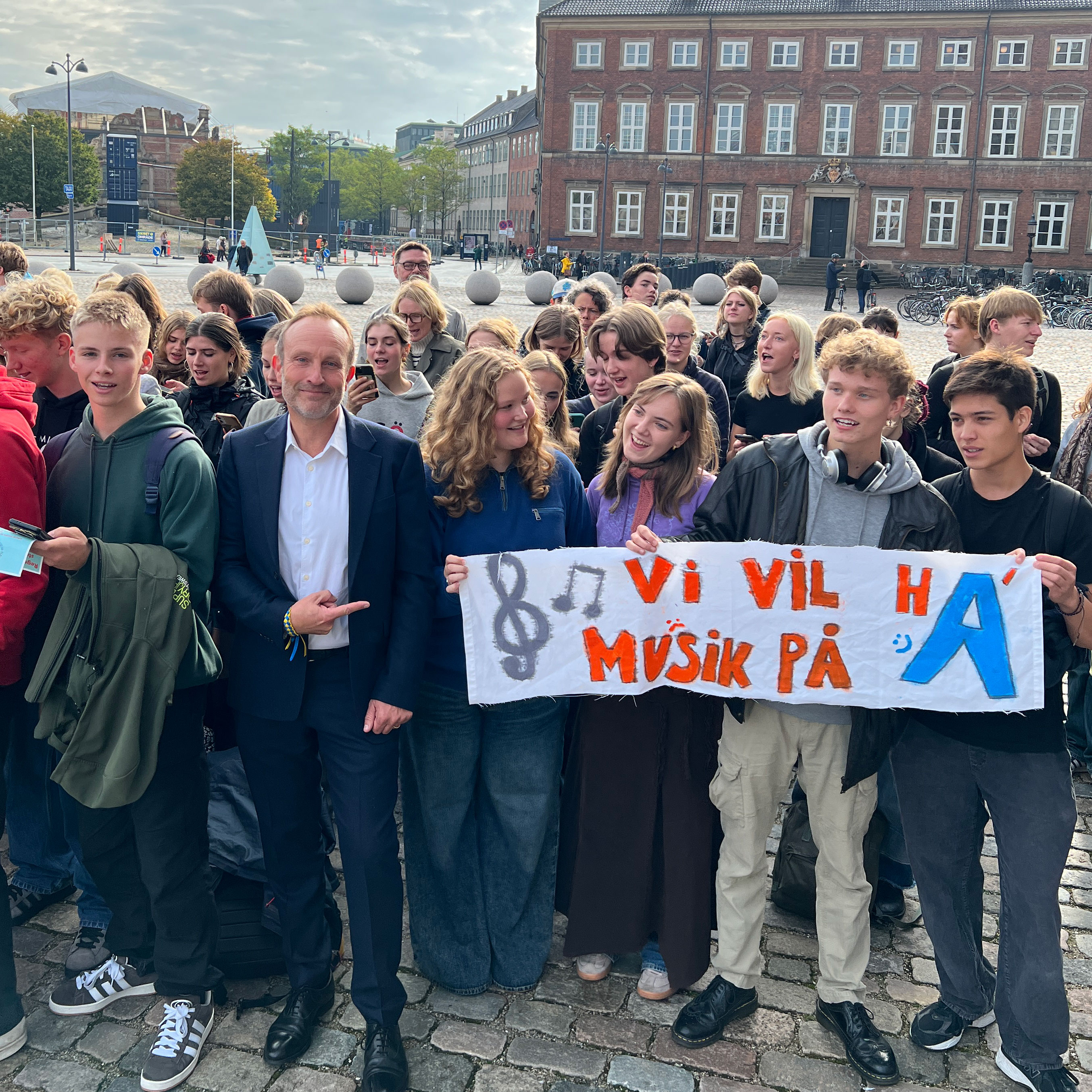 Martin Lidegaard under uddannelses-demonstration på Slotspladsen