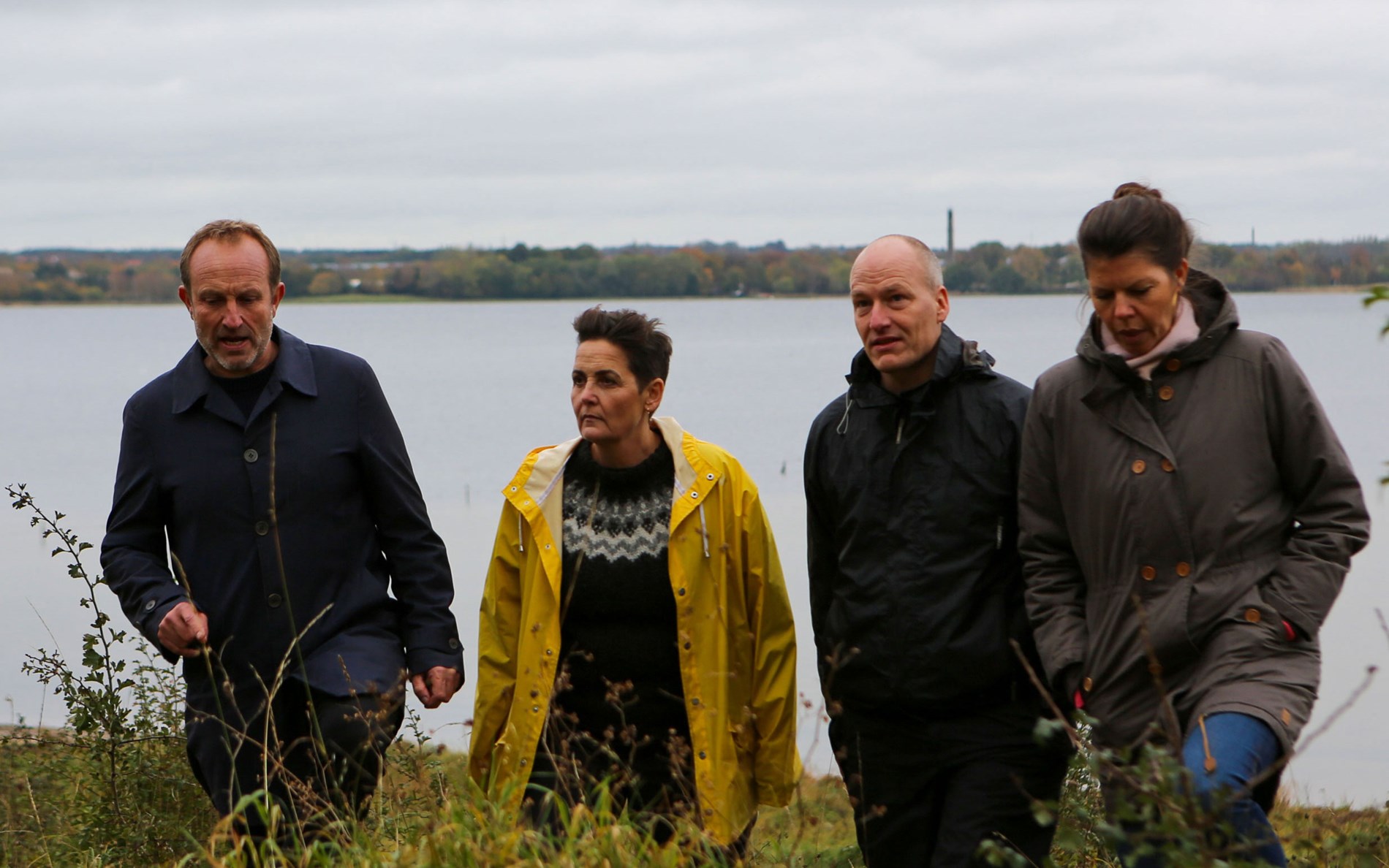 Martin Lidegaard sammen med Franciska Rosenkilde, Pelle Dragsted og Pia Olsen Dyhr ved Roskilde Fjord