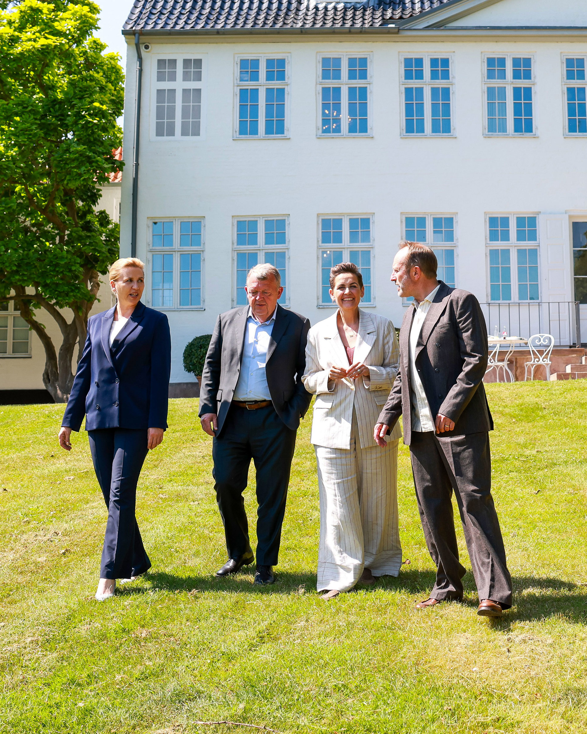 Den nye regering bliver præsenteret på Marienborg