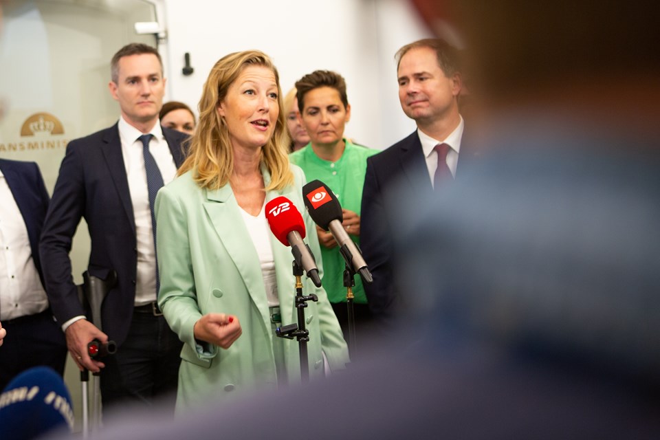 Sofie Carsten Nielsen ved doorstep ifm. aftale om en grøn skattereform og klimafond, juni 2022 